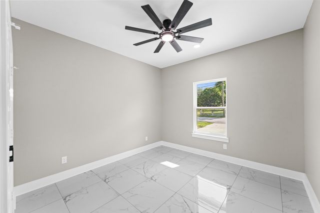 3822 Vandervort Drive, Dallas, TX 75216