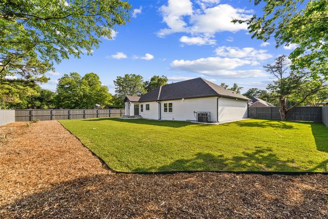 3822 Vandervort Drive, Dallas, TX 75216