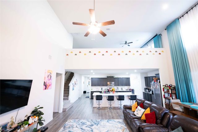 9820 Elk Falls Lane, Aubrey, TX 76227