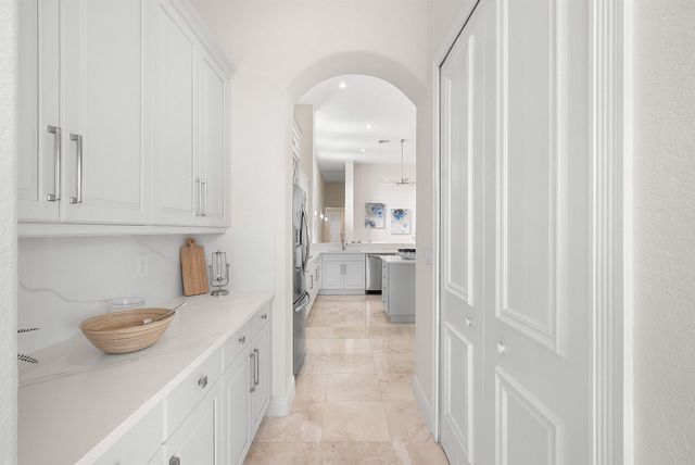 6468 Polo Pointe Way, Delray Beach, FL 33484