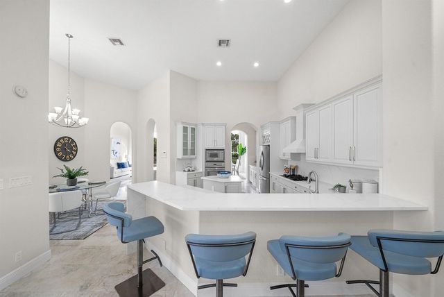 6468 Polo Pointe Way, Delray Beach, FL 33484