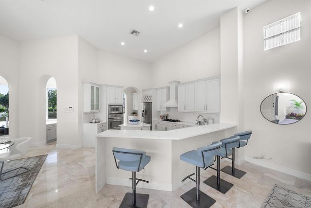 6468 Polo Pointe Way, Delray Beach, FL 33484