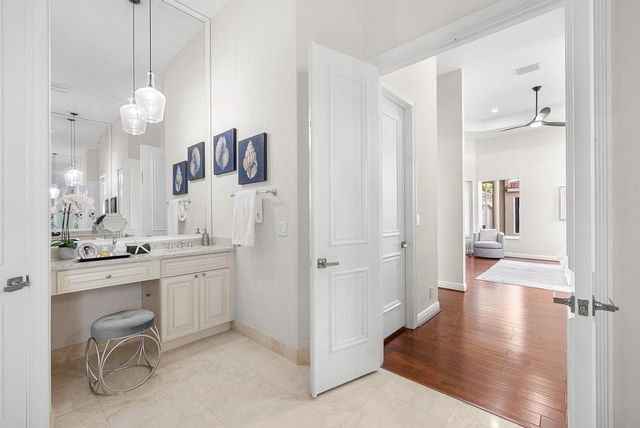 6468 Polo Pointe Way, Delray Beach, FL 33484