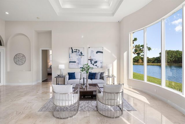 6468 Polo Pointe Way, Delray Beach, FL 33484