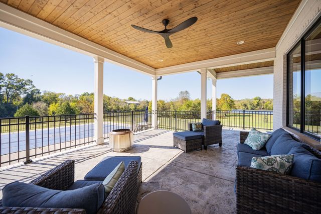 1027 Shimmering Way, Gallatin, TN 37066