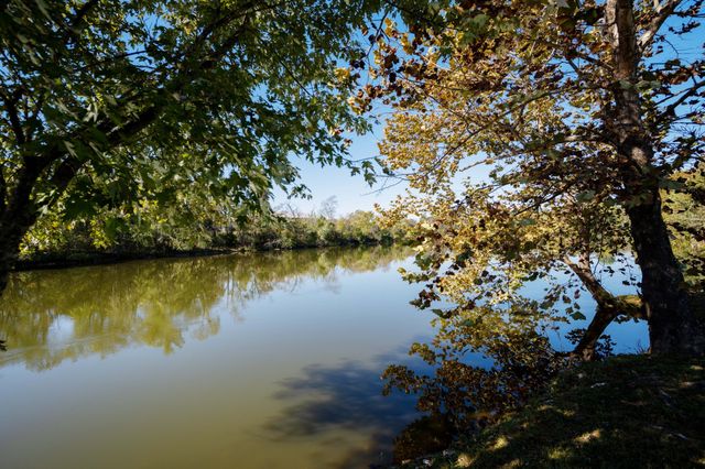 1027 Shimmering Way, Gallatin, TN 37066