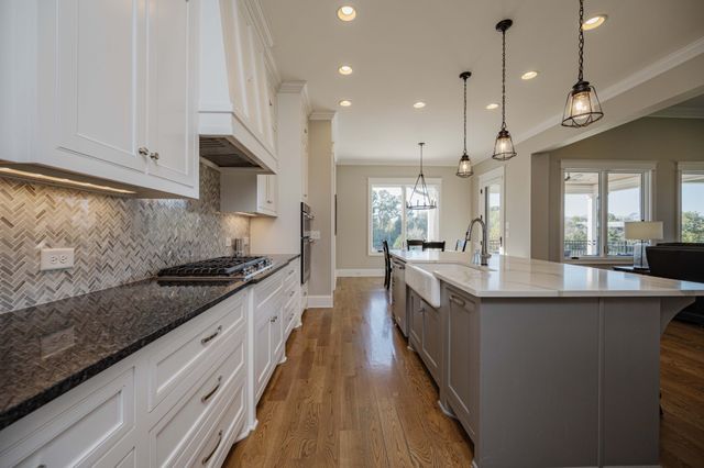 1027 Shimmering Way, Gallatin, TN 37066