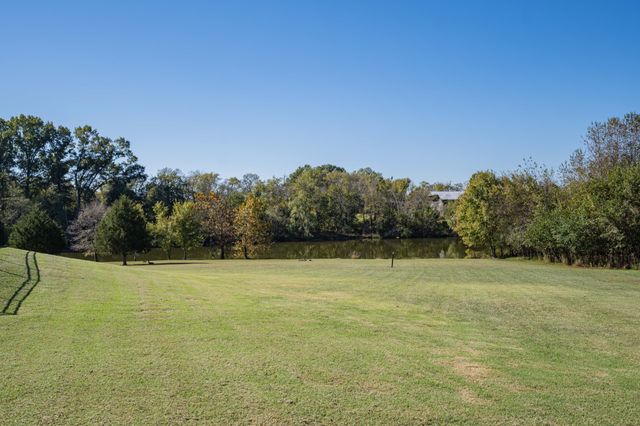 1027 Shimmering Way, Gallatin, TN 37066