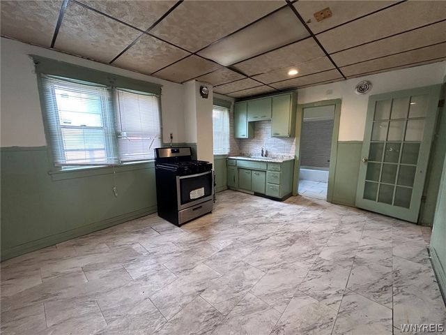 528 Fulton Street, Buffalo, NY 14210