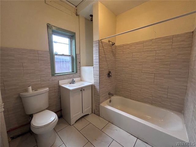 528 Fulton Street, Buffalo, NY 14210