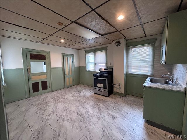 528 Fulton Street, Buffalo, NY 14210
