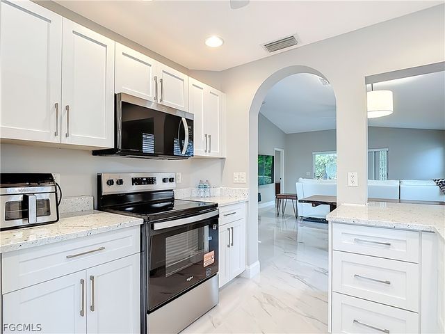 1891 Corona Del Sire DR, North Fort Myers, FL 33917