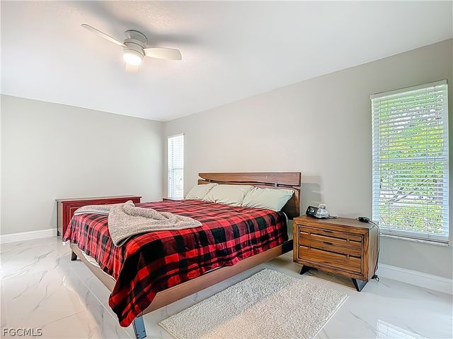 1891 Corona Del Sire DR, North Fort Myers, FL 33917