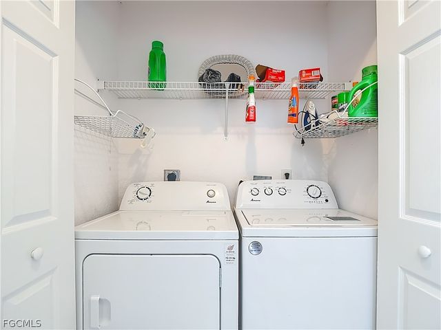 1891 Corona Del Sire DR, North Fort Myers, FL 33917