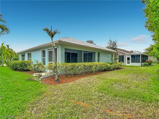 1891 Corona Del Sire DR, North Fort Myers, FL 33917