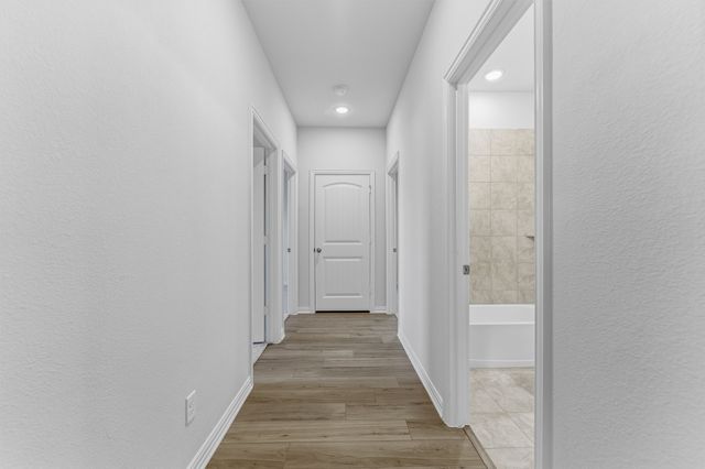 3509 Helena Street, Gainesville, TX 76240