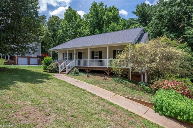 720 Wallridge Drive, Winston-salem, NC 27106
