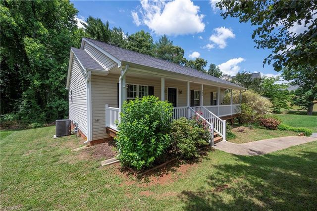 720 Wallridge Drive, Winston-salem, NC 27106