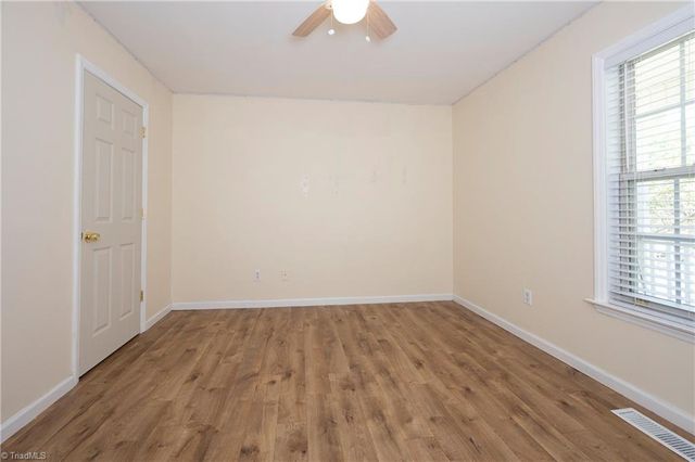 720 Wallridge Drive, Winston-salem, NC 27106