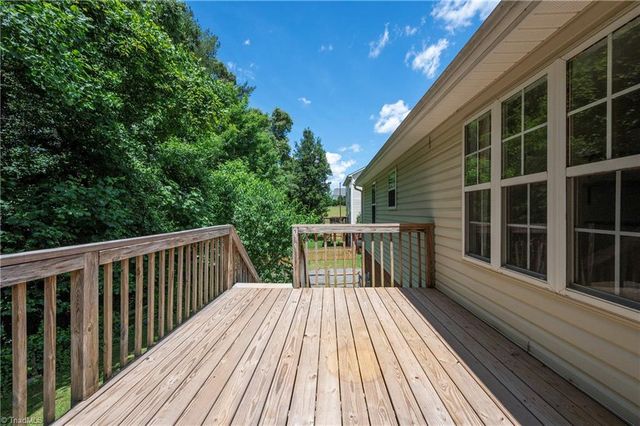 720 Wallridge Drive, Winston-salem, NC 27106