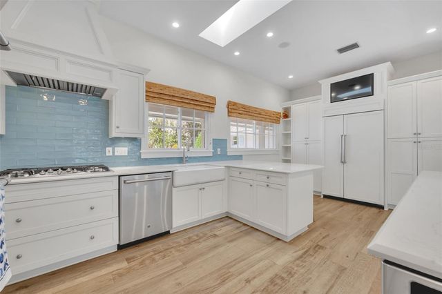 700 PINETREE ROAD, Winter Park, FL 32789