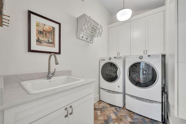 700 PINETREE ROAD, Winter Park, FL 32789