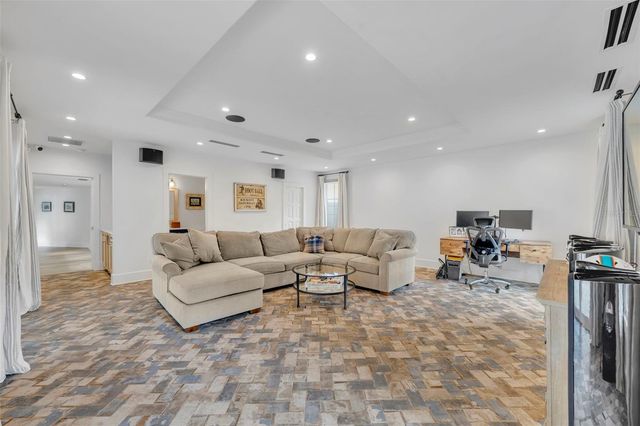 700 PINETREE ROAD, Winter Park, FL 32789