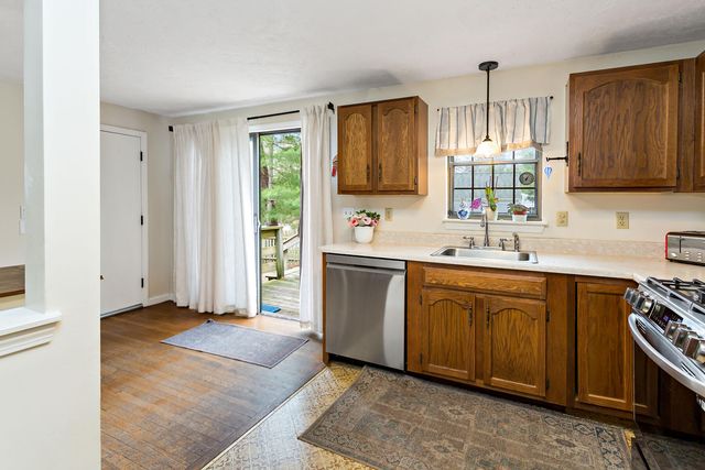 7 Bonnie Briar Road, Osterville, MA 02655