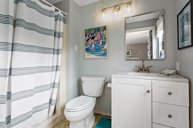 7 Bonnie Briar Road, Osterville, MA 02655