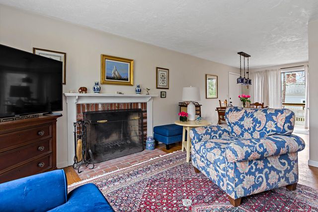 7 Bonnie Briar Road, Osterville, MA 02655