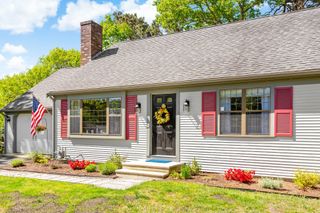 7 Bonnie Briar Road, Osterville, MA 02655