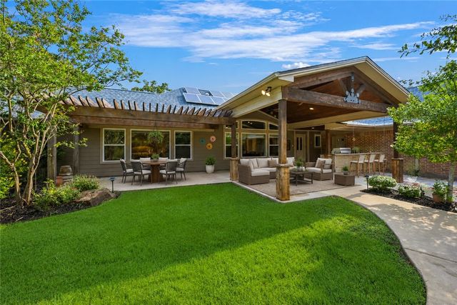 8810 Sandstone Drive, College Station, TX 77845