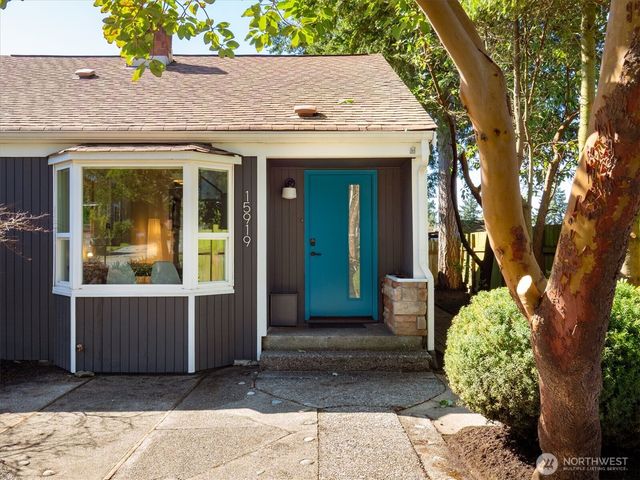 15919 19th Avenue SW, Burien, WA 98166