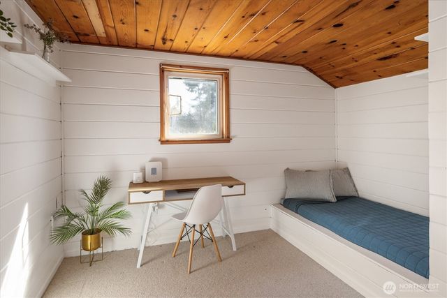 15919 19th Avenue SW, Burien, WA 98166