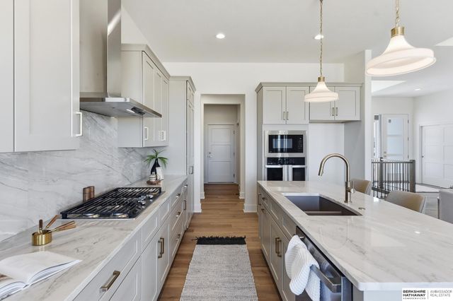 6208 N 209th Street, Elkhorn, NE 68022