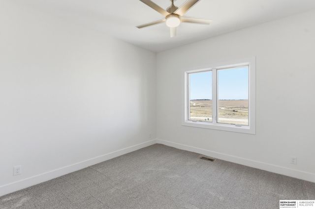 6208 N 209th Street, Elkhorn, NE 68022