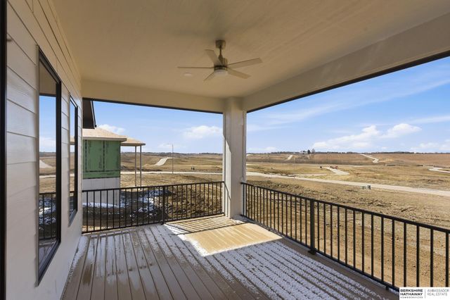 6208 N 209th Street, Elkhorn, NE 68022