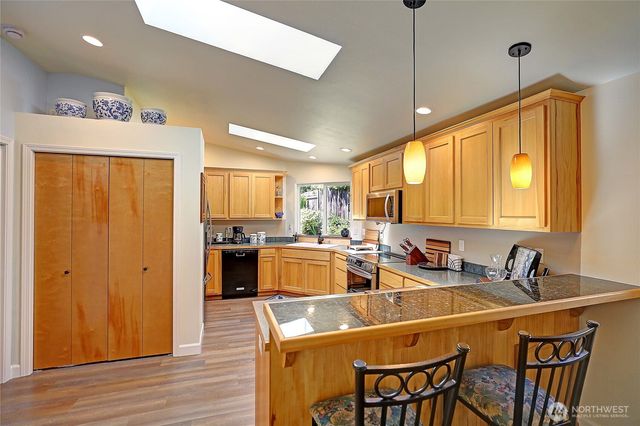 2942 Janet Avenue, Camano Island, WA 98282