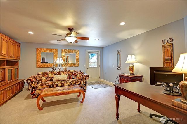 2942 Janet Avenue, Camano Island, WA 98282