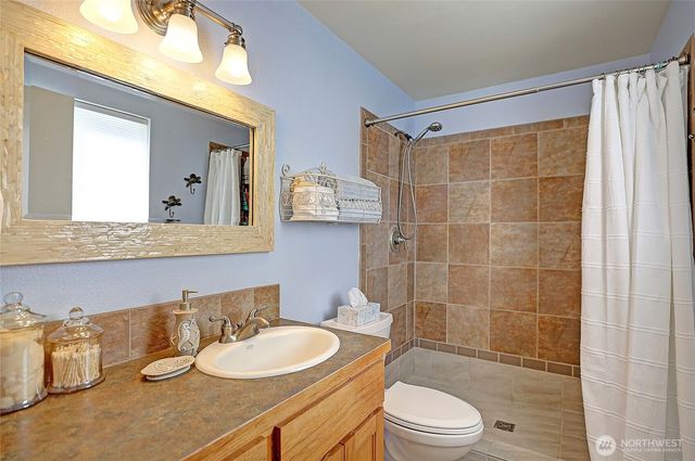 2942 Janet Avenue, Camano Island, WA 98282