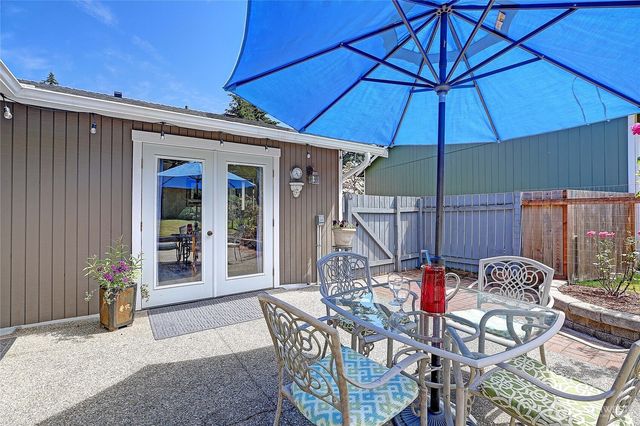 2942 Janet Avenue, Camano Island, WA 98282