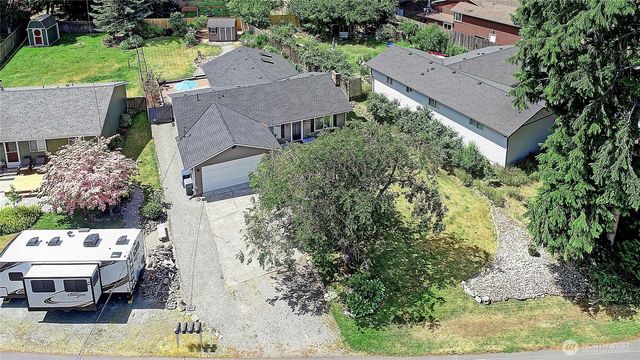 2942 Janet Avenue, Camano Island, WA 98282