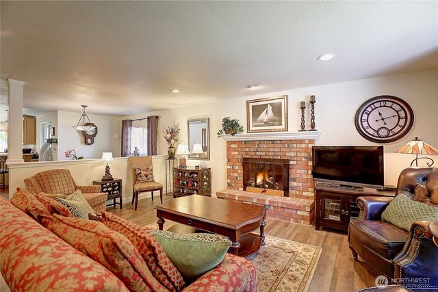 2942 Janet Avenue, Camano Island, WA 98282