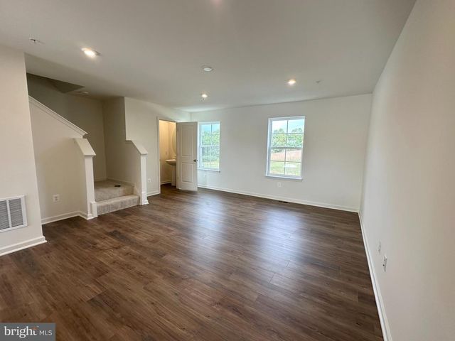 151 HOMESTEAD DR, Hanover, PA 17331