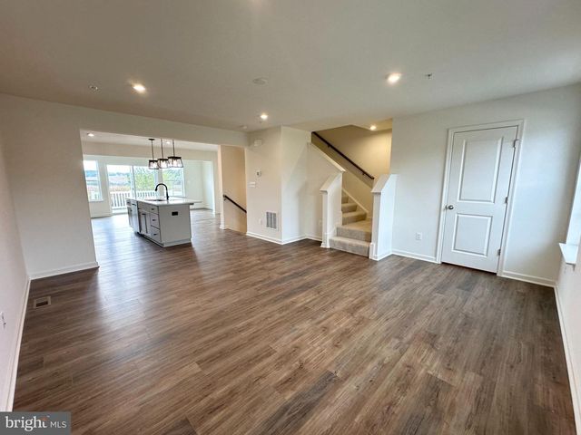 151 HOMESTEAD DR, Hanover, PA 17331