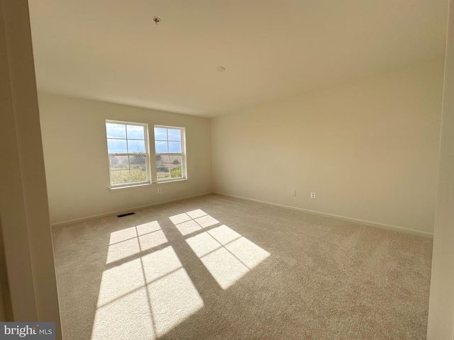 151 HOMESTEAD DR, Hanover, PA 17331