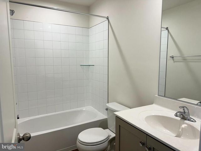 151 HOMESTEAD DR, Hanover, PA 17331