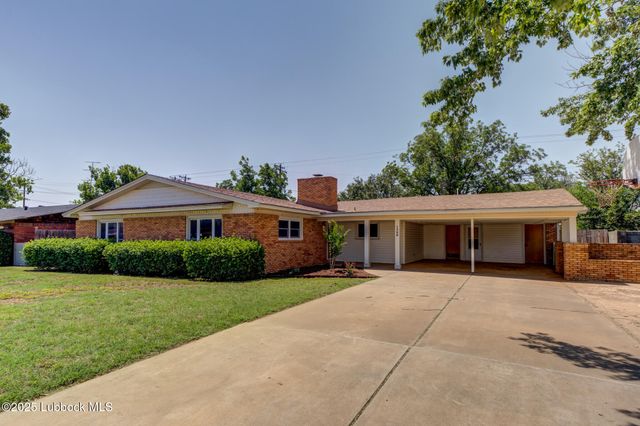 1308 E Buckley Street, Brownfield, TX 79316