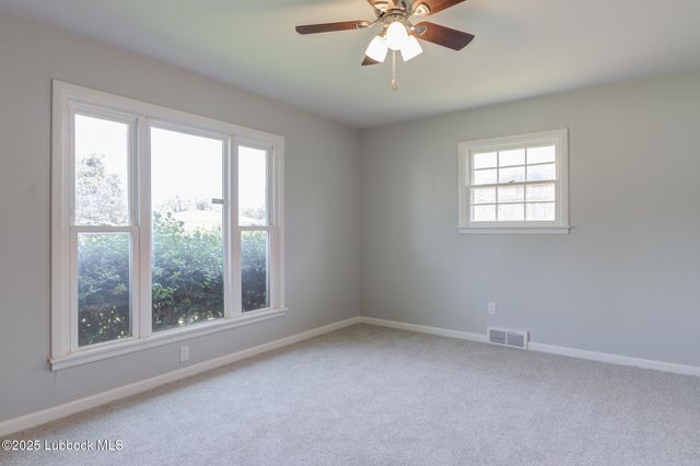 1308 E Buckley Street, Brownfield, TX 79316