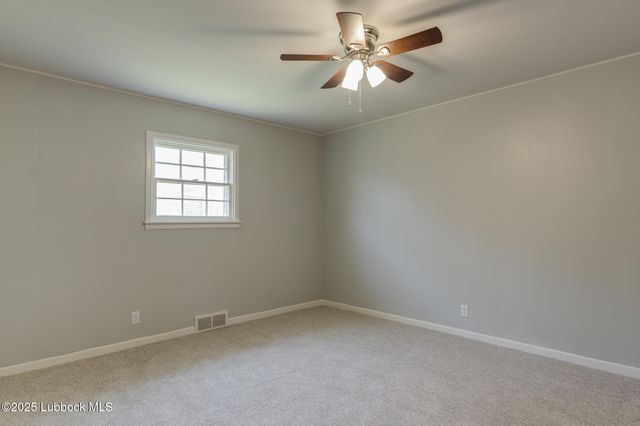 1308 E Buckley Street, Brownfield, TX 79316